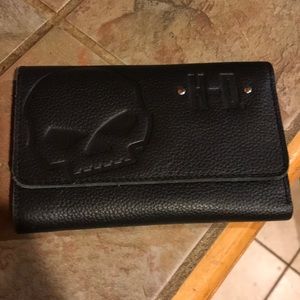Women’s Harley Davidson wallet leather